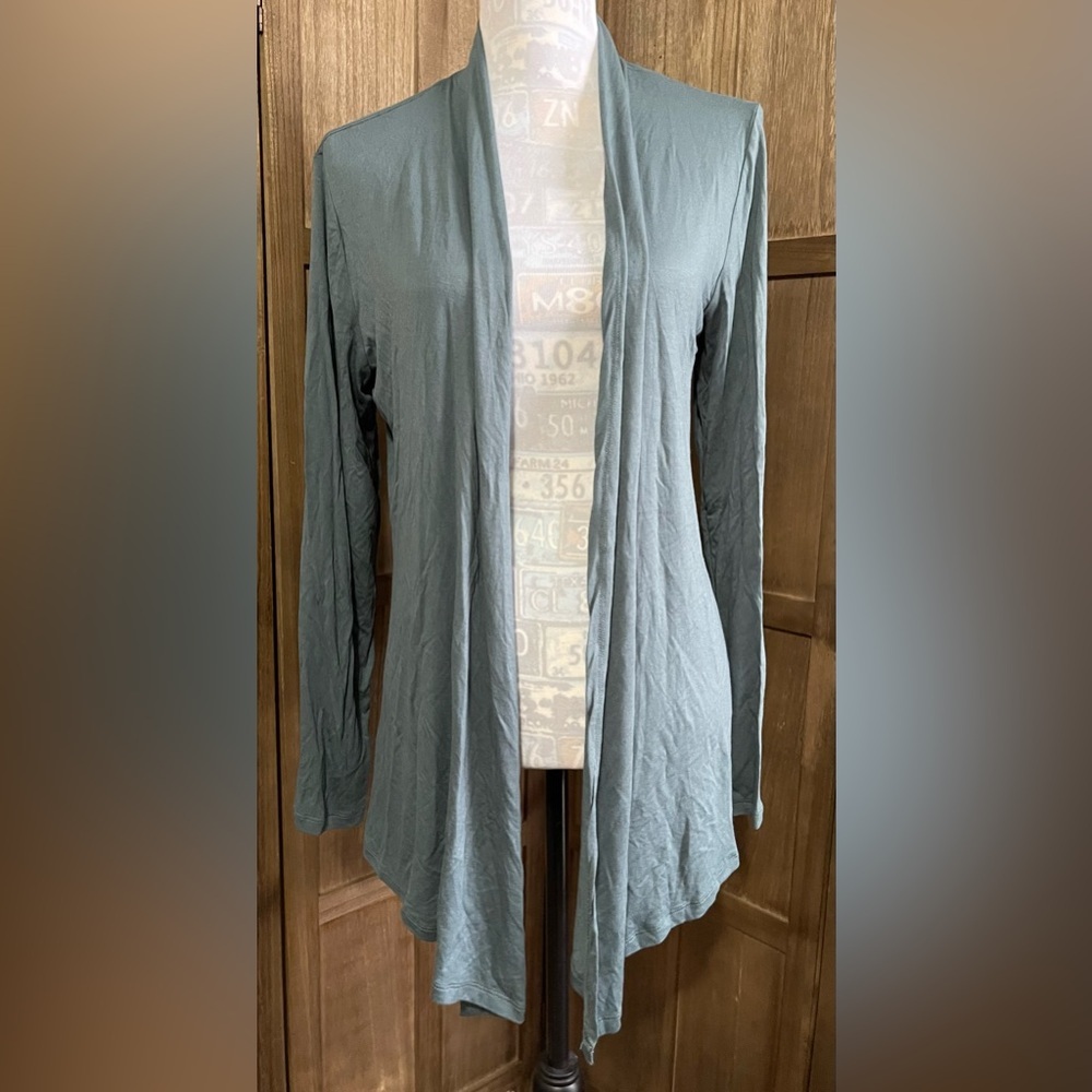 NWT Maurice’s Mint Green Kimono.